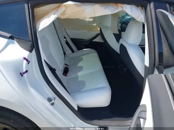5YJ3E1EAXSF063519 2025 TESLA MODEL 3 - Image 8