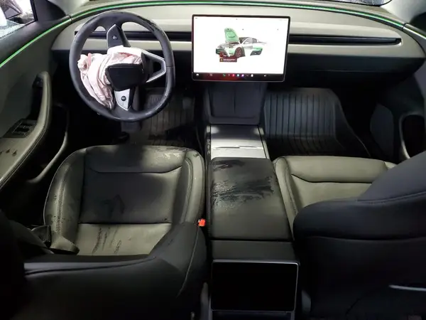 5YJ3E1EAXSF065769 2025 TESLA MODEL 3 - Image 8