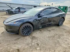 5YJ3E1EAXSF069966 2025 TESLA MODEL 3