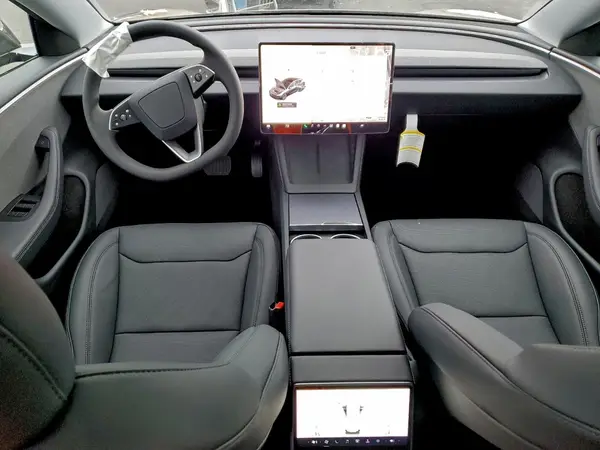 5YJ3E1EAXSF082605 2025 TESLA MODEL 3 - Image 8
