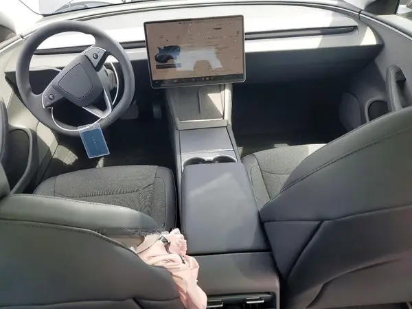 5YJ3E1EAXSF131219 2025 TESLA MODEL 3 - Image 8