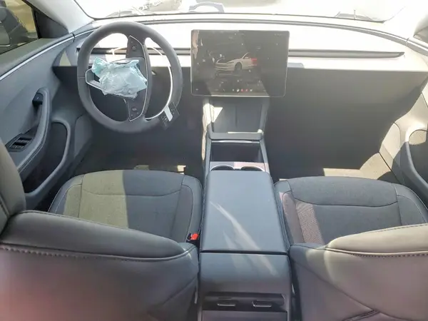 5YJ3E1EAXSF139532 2025 TESLA MODEL 3 - Image 8