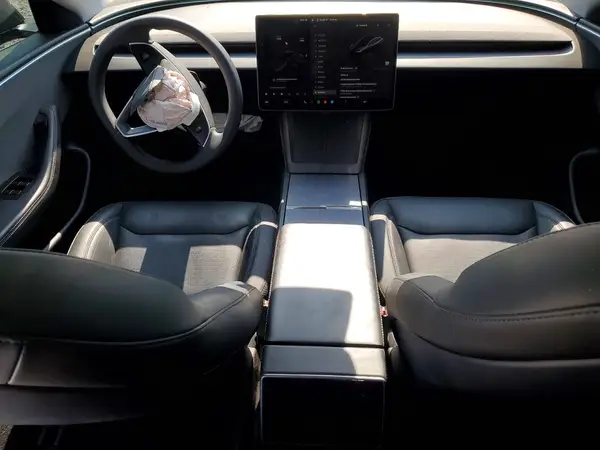 5YJ3E1EAXSF877962 2025 TESLA MODEL 3 - Image 8