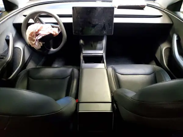 5YJ3E1EAXSF879842 2025 TESLA MODEL 3 - Image 8