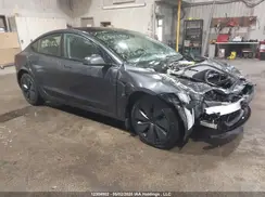 5YJ3E1EAXSF898777 2025 TESLA MODEL 3