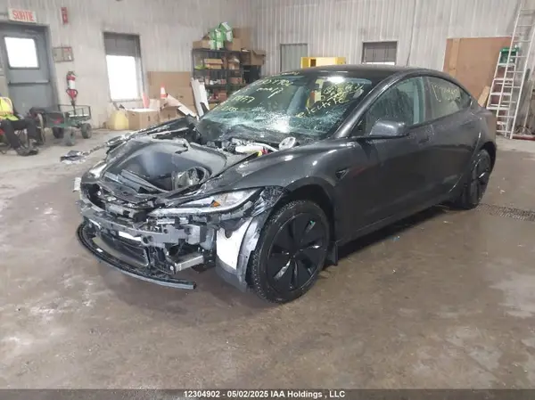 5YJ3E1EAXSF898777 2025 TESLA MODEL 3 - Image 2