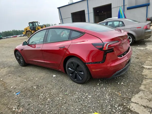 5YJ3E1EAXSF899685 2025 TESLA MODEL 3 - Image 2