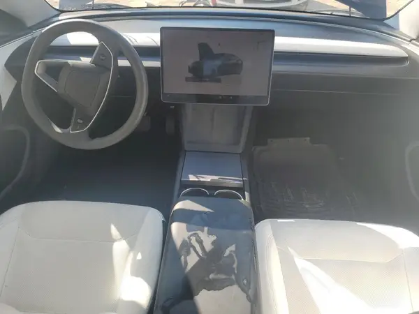 5YJ3E1EAXSF904061 2025 TESLA MODEL 3 - Image 8