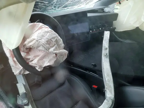5YJ3E1EAXSF907574 2025 TESLA MODEL 3 - Image 8
