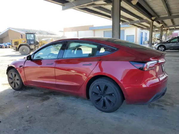 5YJ3E1EAXSF907591 2025 TESLA MODEL 3 - Image 2
