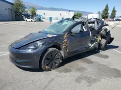 5YJ3E1EAXSF966477 2025 TESLA MODEL 3