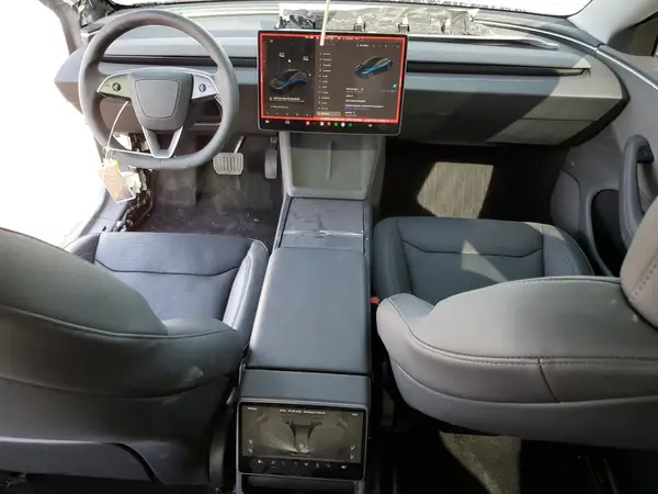 5YJ3E1EAXSF967046 2025 TESLA MODEL 3 - Image 8