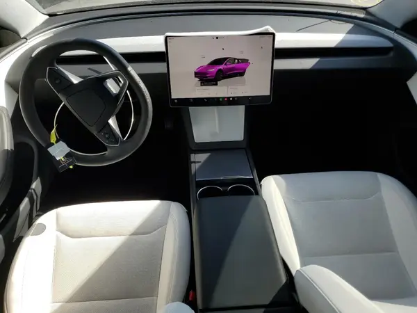 5YJ3E1EAXSF971338 2025 TESLA MODEL 3 - Image 8