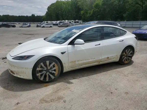 5YJ3E1EAXSF971341 2025 TESLA MODEL 3 - Image 1