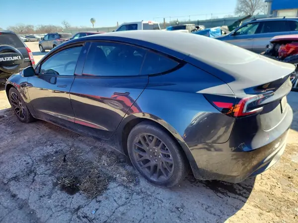 5YJ3E1EAXSF971940 2025 TESLA MODEL 3 - Image 2