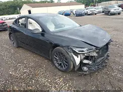 5YJ3E1EAXSF975731 2025 TESLA MODEL 3