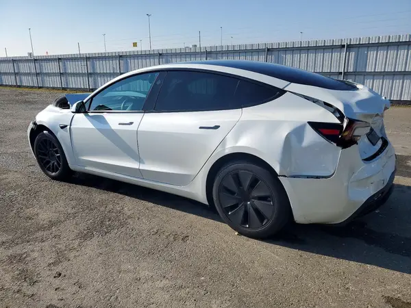5YJ3E1EAXSF976362 2025 TESLA MODEL 3 - Image 2