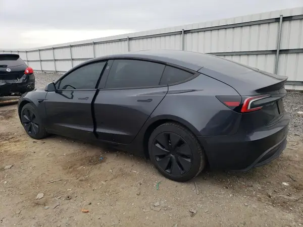 5YJ3E1EAXSF979990 2025 TESLA MODEL 3 - Image 2
