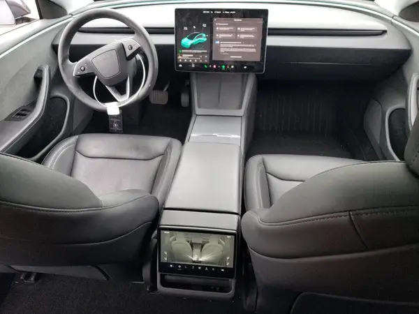 5YJ3E1EAXSF979990 2025 TESLA MODEL 3 - Image 8