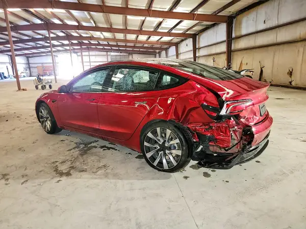 5YJ3E1EAXSF980377 2025 TESLA MODEL 3 - Image 2