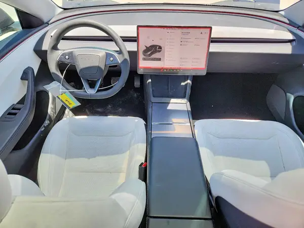 5YJ3E1EAXSF982551 2025 TESLA MODEL 3 - Image 8