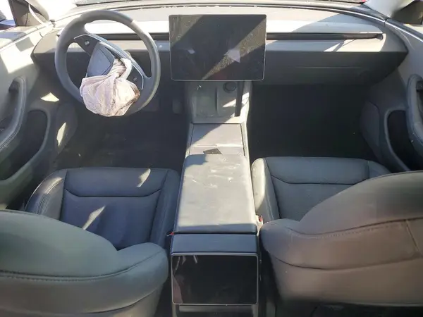 5YJ3E1EAXSF982839 2025 TESLA MODEL 3 - Image 8