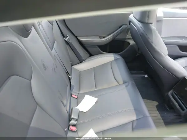 5YJ3E1EAXSF983344 2025 TESLA MODEL 3 - Image 8