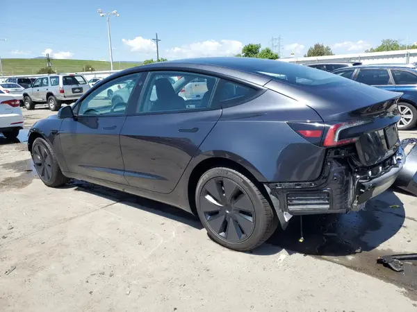 5YJ3E1EAXSF986518 2025 TESLA MODEL 3 - Image 2