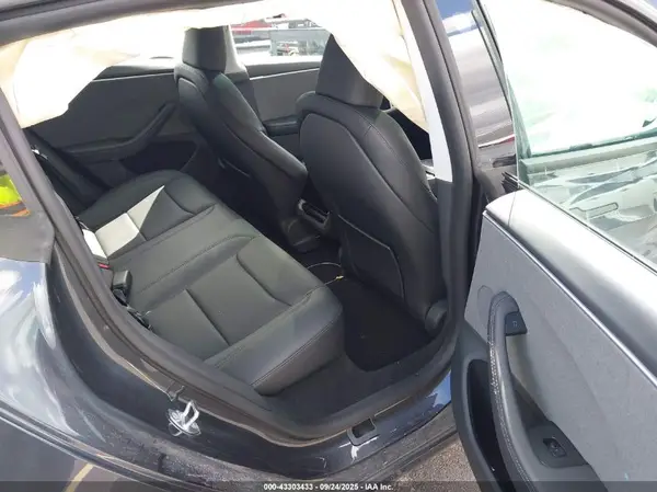 5YJ3E1EAXSF993470 2025 TESLA MODEL 3 - Image 8