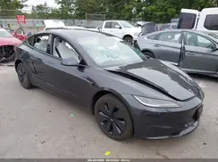 5YJ3E1EAXSF998975 2025 TESLA MODEL 3