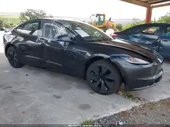 5YJ3E1EAXSF999639 2025 TESLA MODEL 3