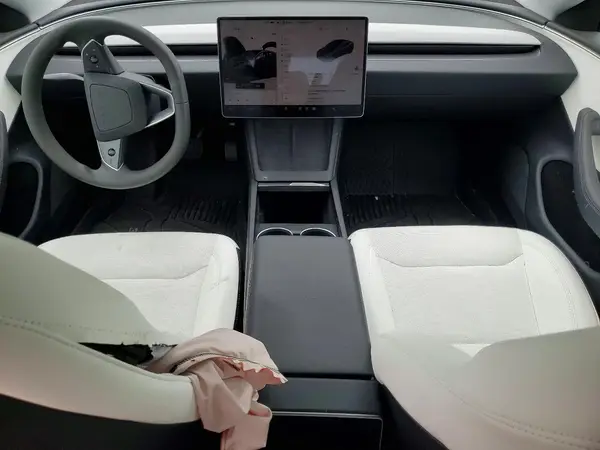 5YJ3E1EAXTF125499 2026 TESLA MODEL 3 - Image 8