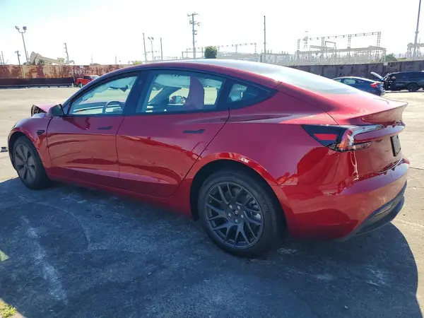 5YJ3E1EAXTF156008 2026 TESLA MODEL 3 - Image 2