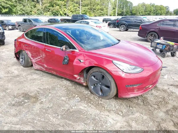 5YJ3E1EB0JF064315 2018 TESLA MODEL 3 - Image 1