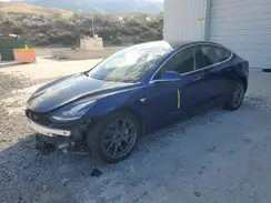 5YJ3E1EB0JF064752 2018 TESLA MODEL 3