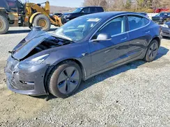 5YJ3E1EB0JF066047 2018 TESLA MODEL 3