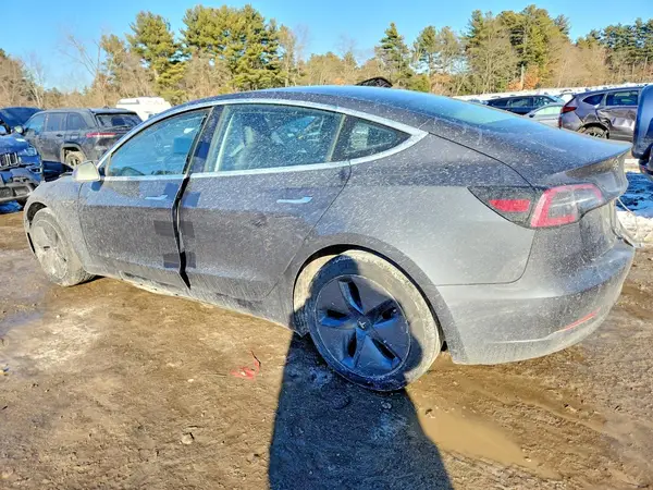 5YJ3E1EB0JF066646 2018 TESLA MODEL 3 - Image 2