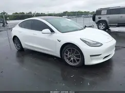 5YJ3E1EB0JF066775 2018 TESLA MODEL 3