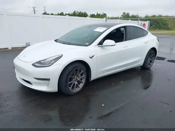 5YJ3E1EB0JF066775 2018 TESLA MODEL 3 - Image 2