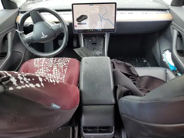 5YJ3E1EB0JF067909 2018 TESLA MODEL 3 - Image 8