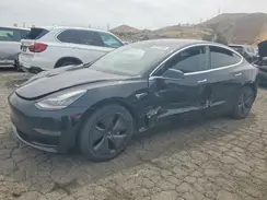 5YJ3E1EB0JF068073 2018 TESLA MODEL 3