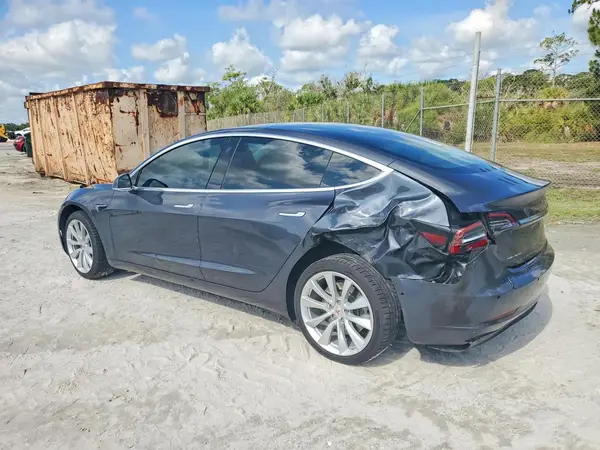 5YJ3E1EB0JF068803 2018 TESLA MODEL 3 - Image 2