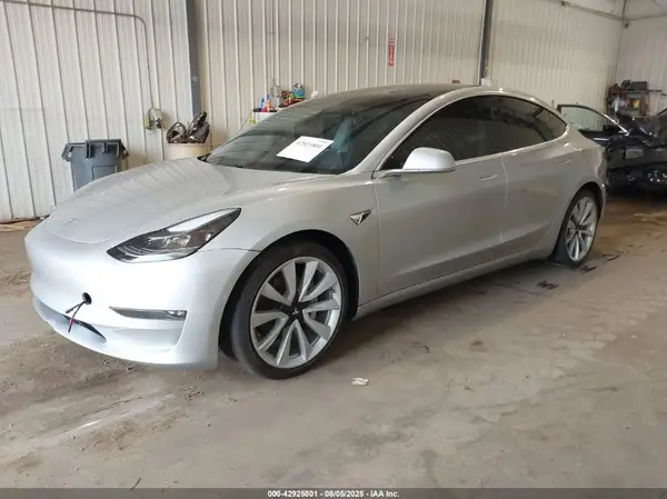 5YJ3E1EB0JF069157 2018 TESLA MODEL 3 - Image 2