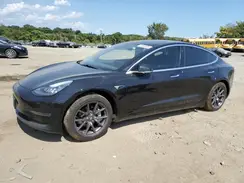5YJ3E1EB0JF070521 2018 TESLA MODEL 3