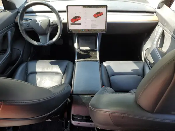 5YJ3E1EB0JF070521 2018 TESLA MODEL 3 - Image 8