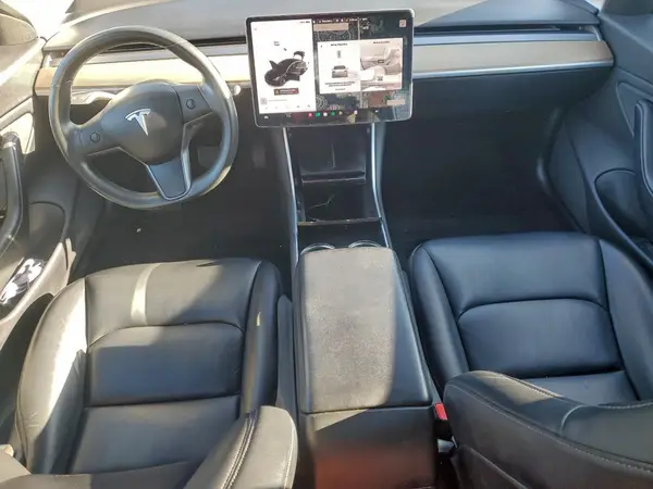 5YJ3E1EB0JF070714 2018 TESLA MODEL 3 - Image 8