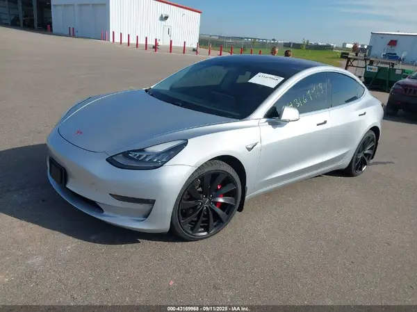 5YJ3E1EB0JF072155 2018 TESLA MODEL 3 - Image 2