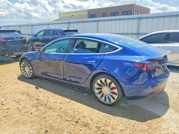 5YJ3E1EB0JF072351 2018 TESLA MODEL 3 - Image 2