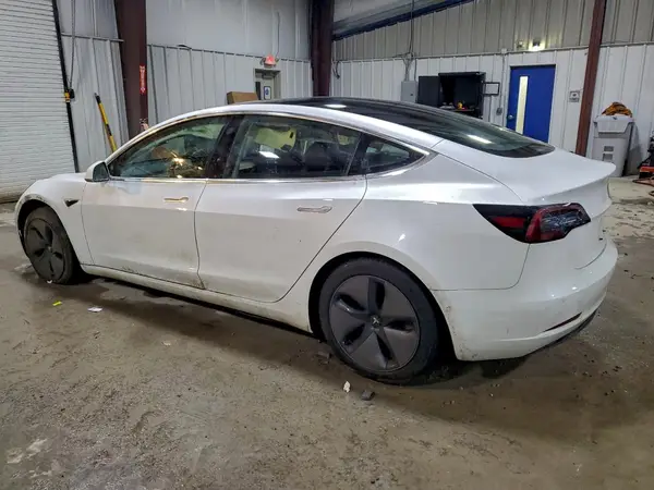 5YJ3E1EB0JF073886 2018 TESLA MODEL 3 - Image 2