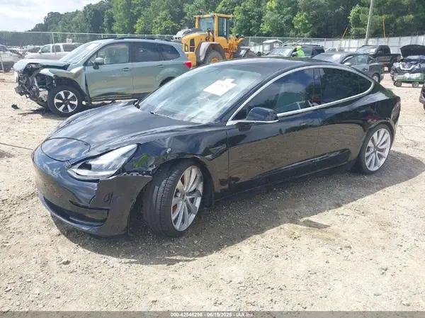 5YJ3E1EB0JF078750 2018 TESLA MODEL 3 - Image 2